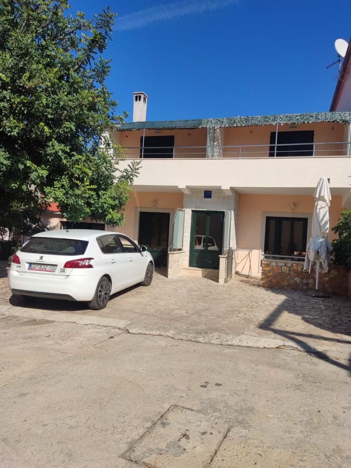 Apartments Ivana Lovište Екстериор снимка