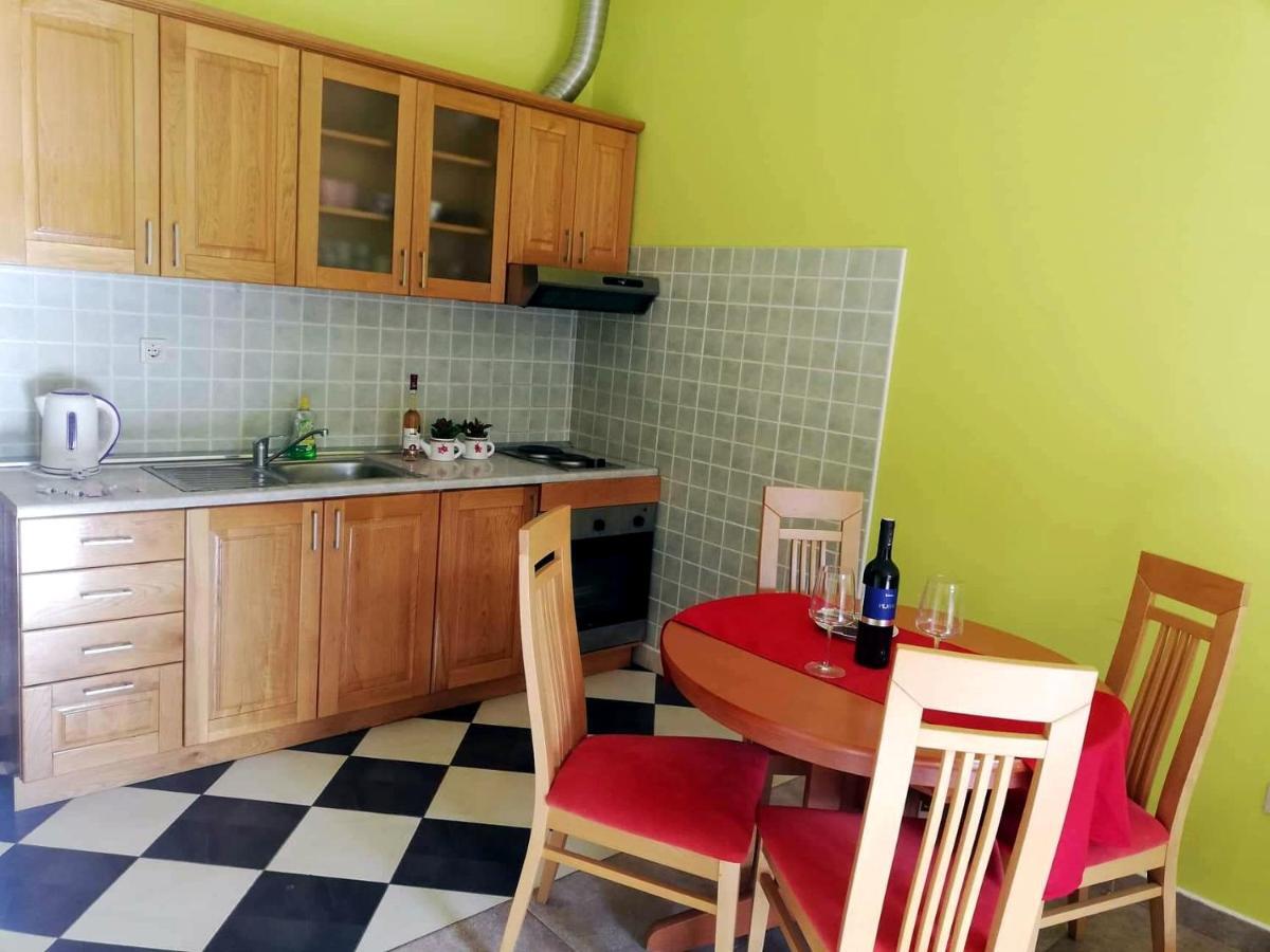 Apartments Ivana Lovište Екстериор снимка